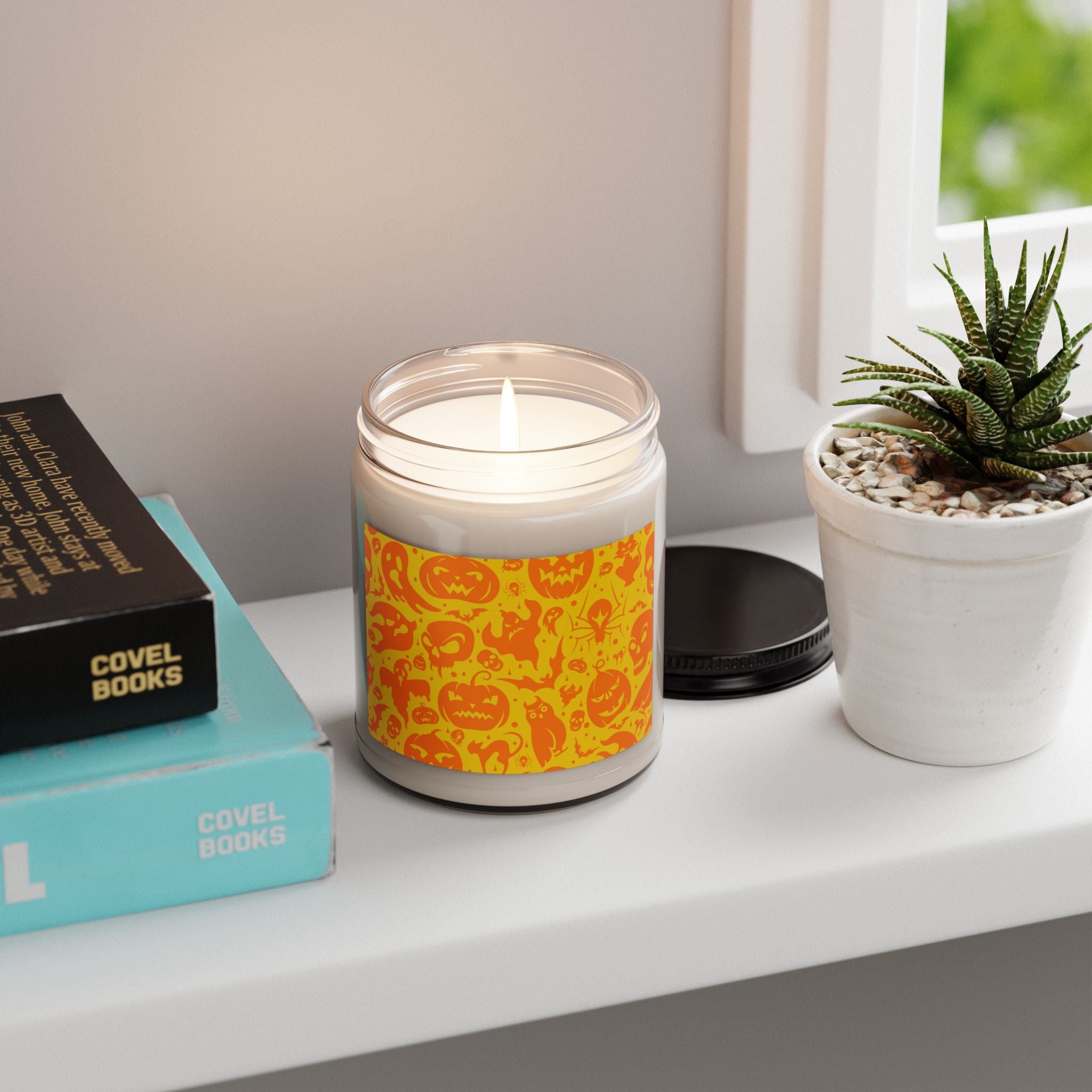 Halloween Pumpkin Pattern Scented Soy Candle — 9oz (Spooky Orange Jack-O'-Lanterns)